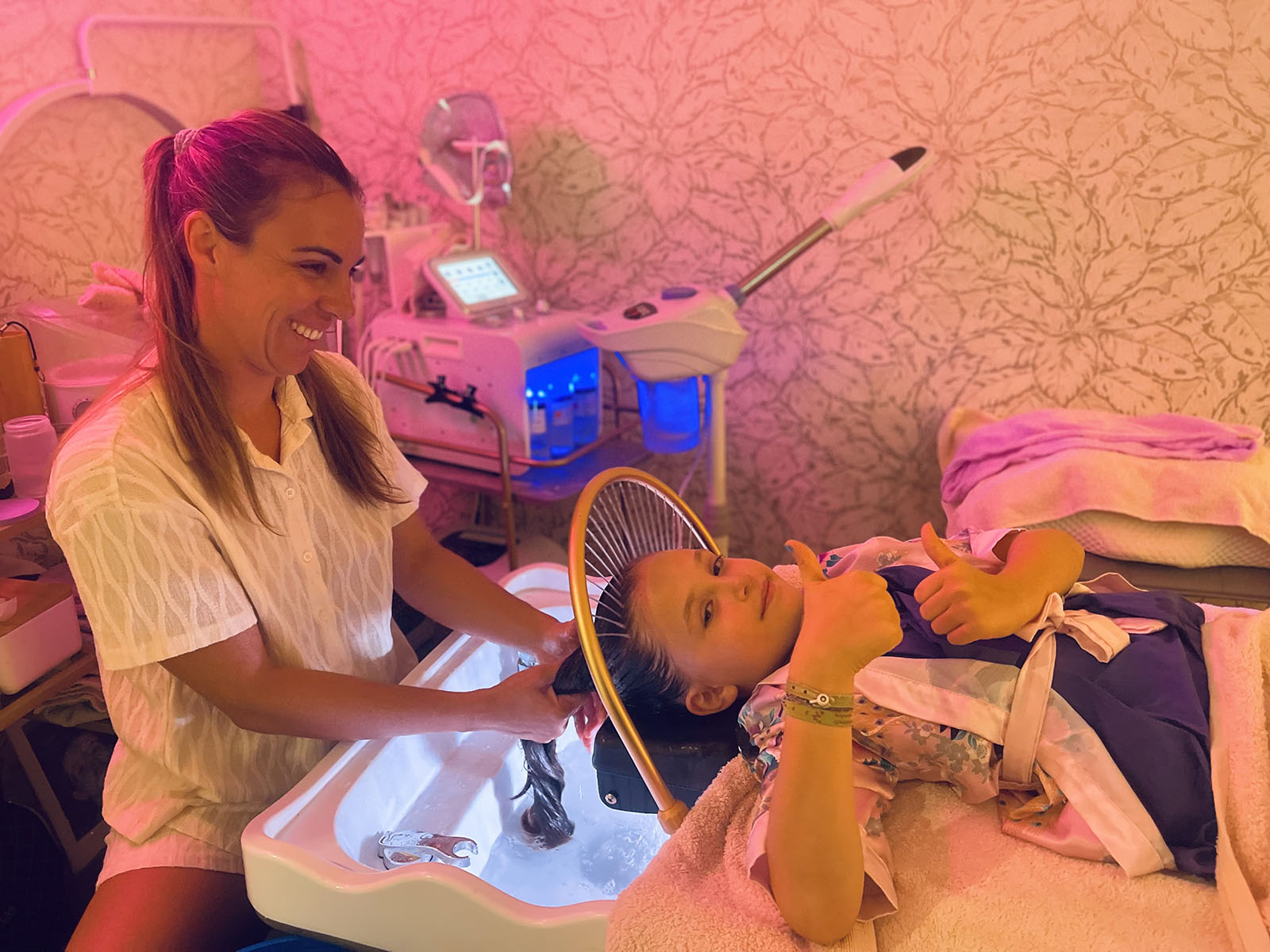 Le soin Head Spa holistique : un rituel bien-être pour enfants, adolescents et adultes